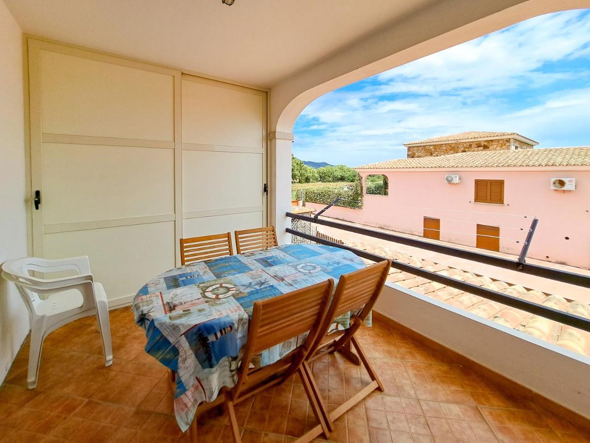 Appartamento Trilocale Vicino Al Centro Di San Teodoro San Teodoro  Esterno foto
